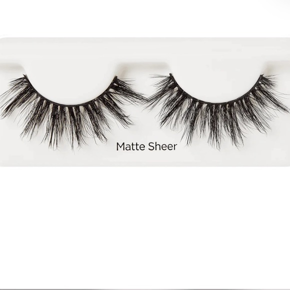 BNIB, Kiss Lash Couture Matte Sheer false lashes matte black - Picture 2 of 5